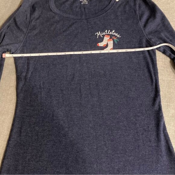 Mistletoes Waffle Knit Top- L Tall - Picture 6 of 7